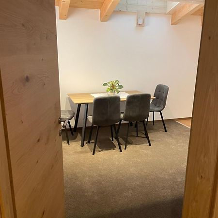 Apartament Haus Alt St. Anton St. Anton am Arlberg Zewnętrze zdjęcie