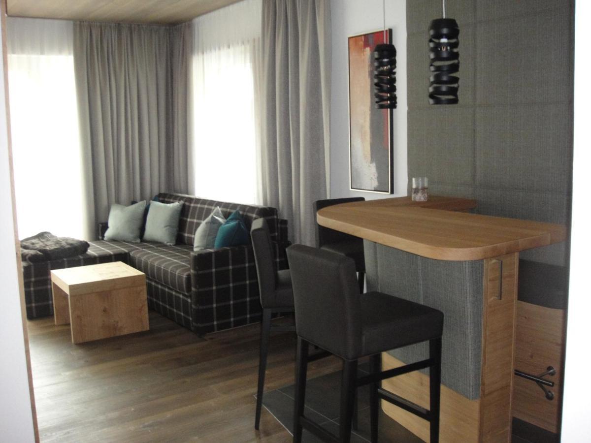 Apartament Haus Alt St. Anton St. Anton am Arlberg Zewnętrze zdjęcie