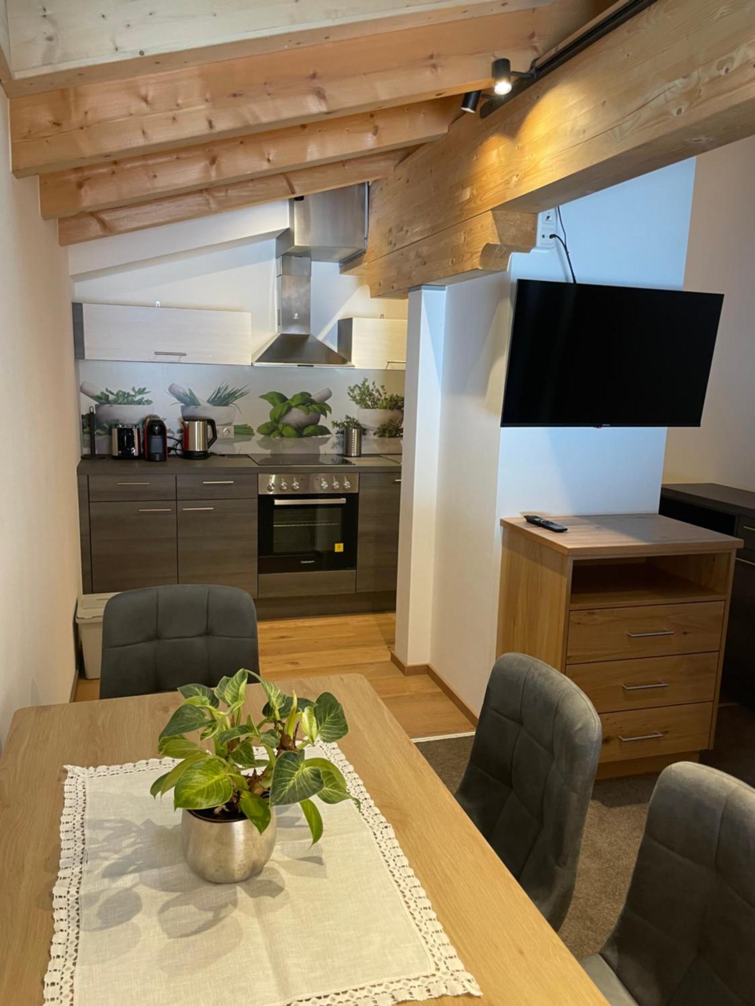 Apartament Haus Alt St. Anton St. Anton am Arlberg Zewnętrze zdjęcie